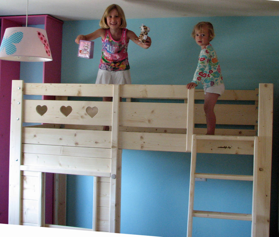 Hoogslaper en kinderbedden Kleine hoogslaper